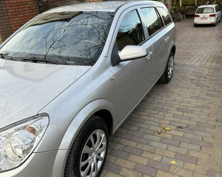 Сірий Опель Астра, об'ємом двигуна 1.7 л та пробігом 254 тис. км за 6800 $, фото 1 на Automoto.ua