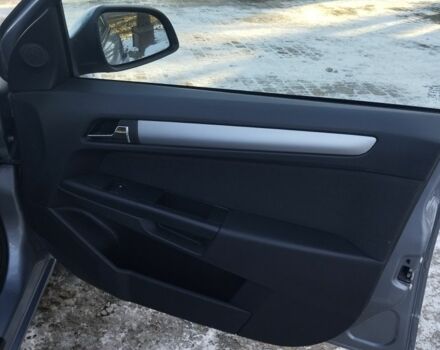 Опель Астра 2009 в Вышгороде на Automoto.ua Серый Опель Астра, объемом двигателя 1.6 л и пробегом 207 тыс. км за 5900 $, фото 7 на Automoto.ua