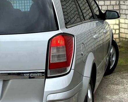 Серый Опель Астра, объемом двигателя 1.7 л и пробегом 304 тыс. км за 5800 $, фото 20 на Automoto.ua