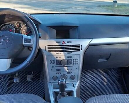 Опель Астра 2009 в Обухове на Automoto.ua Серый Опель Астра, объемом двигателя 1.6 л и пробегом 201 тыс. км за 6500 $, фото 15 на Automoto.ua