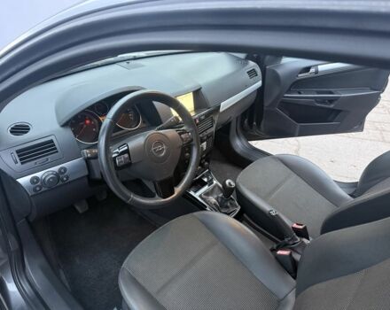 Сірий Опель Астра, об'ємом двигуна 1.7 л та пробігом 271 тис. км за 3300 $, фото 9 на Automoto.ua