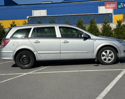 Серый Опель Астра, объемом двигателя 1.7 л и пробегом 272 тыс. км за 6300 $, фото 1 на Automoto.ua