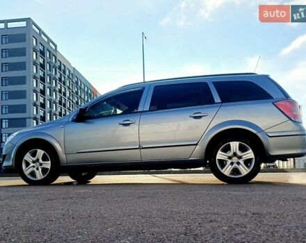 Серый Опель Астра, объемом двигателя 1.6 л и пробегом 200 тыс. км за 6150 $, фото 11 на Automoto.ua