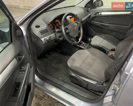 Сірий Опель Астра, об'ємом двигуна 1.4 л та пробігом 174 тис. км за 5650 $, фото 4 на Automoto.ua