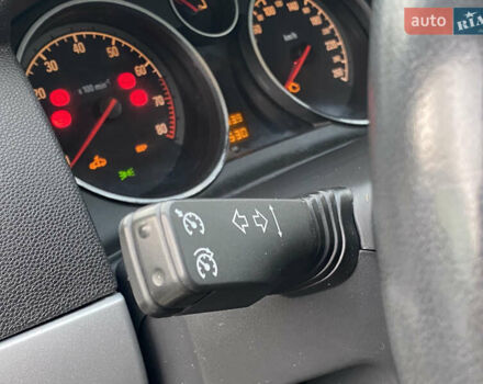 Серый Опель Астра, объемом двигателя 1.6 л и пробегом 160 тыс. км за 6500 $, фото 34 на Automoto.ua