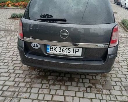 Сірий Опель Астра, об'ємом двигуна 1.69 л та пробігом 320 тис. км за 5700 $, фото 1 на Automoto.ua