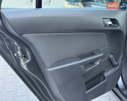 Опель Астра 2010 в Ровно на Automoto.ua Серый Опель Астра, объемом двигателя 1.6 л и пробегом 203 тыс. км за 5350 $, фото 29 на Automoto.ua