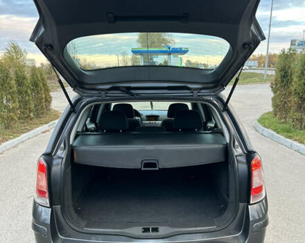 Опель Астра 2010 в Полтаве на Automoto.ua Серый Опель Астра, объемом двигателя 1.6 л и пробегом 143 тыс. км за 6500 $, фото 78 на Automoto.ua