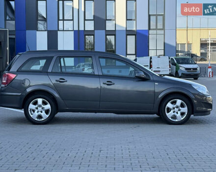 Опель Астра 2010 в Ровно на Automoto.ua Серый Опель Астра, объемом двигателя 1.6 л и пробегом 203 тыс. км за 5350 $, фото 11 на Automoto.ua