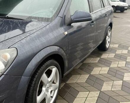 Серый Опель Астра, объемом двигателя 1.6 л и пробегом 175 тыс. км за 5650 $, фото 6 на Automoto.ua