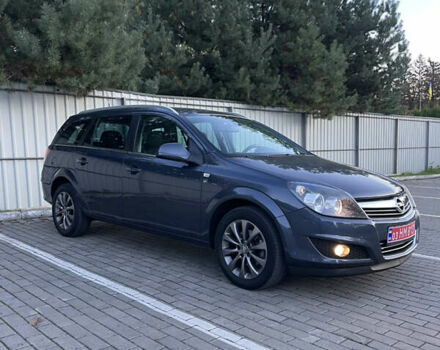 Опель Астра 2010 в Луцке на Automoto.ua Серый Опель Астра, объемом двигателя 0 л и пробегом 257 тыс. км за 6280 $, фото 6 на Automoto.ua