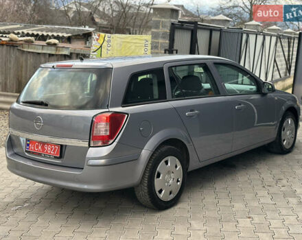 Серый Опель Астра, объемом двигателя 1.6 л и пробегом 224 тыс. км за 5500 $, фото 12 на Automoto.ua