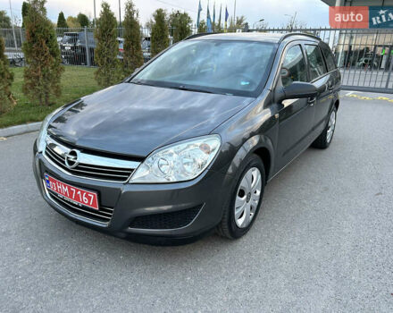 Опель Астра 2010 в Полтаве на Automoto.ua Серый Опель Астра, объемом двигателя 1.6 л и пробегом 143 тыс. км за 6500 $, фото 128 на Automoto.ua