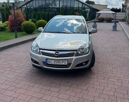 Серый Опель Астра, объемом двигателя 1.6 л и пробегом 227 тыс. км за 6200 $, фото 4 на Automoto.ua