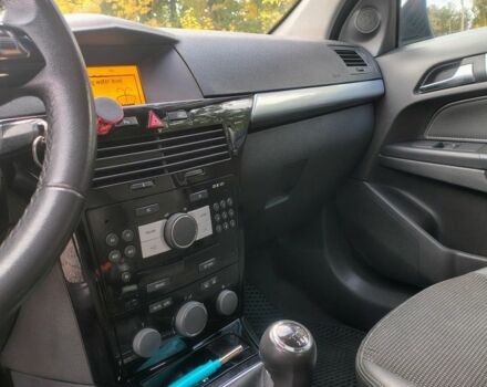 Сірий Опель Астра, об'ємом двигуна 1.7 л та пробігом 292 тис. км за 6400 $, фото 6 на Automoto.ua