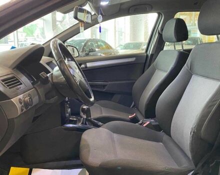 Опель Астра 2010 в Львове на Automoto.ua Серый Опель Астра, объемом двигателя 1.7 л и пробегом 230 тыс. км за 7500 $, фото 10 на Automoto.ua