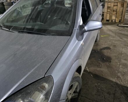 Серый Опель Астра, объемом двигателя 1.7 л и пробегом 270 тыс. км за 2700 $, фото 4 на Automoto.ua