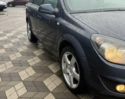 Серый Опель Астра, объемом двигателя 1.6 л и пробегом 175 тыс. км за 5650 $, фото 7 на Automoto.ua