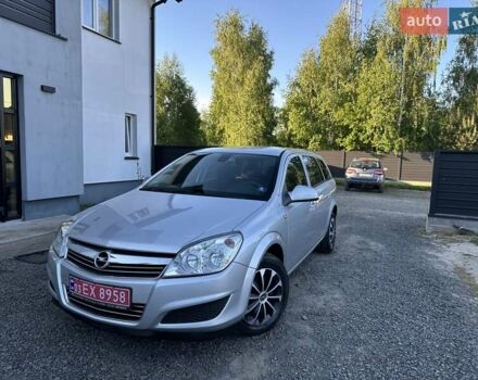 Сірий Опель Астра, об'ємом двигуна 1.7 л та пробігом 234 тис. км за 5500 $, фото 2 на Automoto.ua