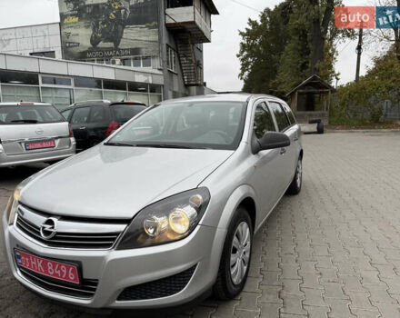 Опель Астра 2010 у Вінниці на Automoto.ua Сірий Опель Астра, об'ємом двигуна 0 л та пробігом 210 тис. км за 5600 $, фото 1 на Automoto.ua