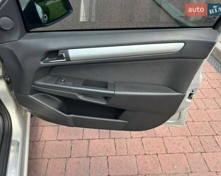 Сірий Опель Астра, об'ємом двигуна 1.6 л та пробігом 223 тис. км за 6250 $, фото 28 на Automoto.ua