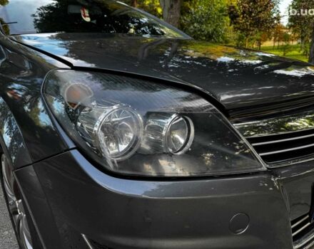 Серый Опель Астра, объемом двигателя 1.6 л и пробегом 215 тыс. км за 5690 $, фото 3 на Automoto.ua