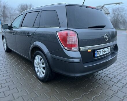 Серый Опель Астра, объемом двигателя 1.6 л и пробегом 242 тыс. км за 6199 $, фото 2 на Automoto.ua