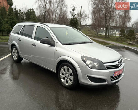 Серый Опель Астра, объемом двигателя 1.6 л и пробегом 231 тыс. км за 5699 $, фото 28 на Automoto.ua