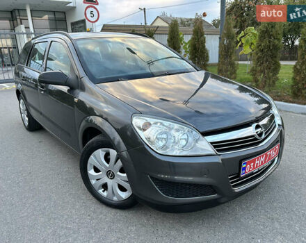 Опель Астра 2010 в Полтаве на Automoto.ua Серый Опель Астра, объемом двигателя 1.6 л и пробегом 143 тыс. км за 6500 $, фото 112 на Automoto.ua