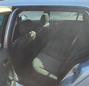 Серый Опель Астра, объемом двигателя 1.6 л и пробегом 260 тыс. км за 5000 $, фото 3 на Automoto.ua