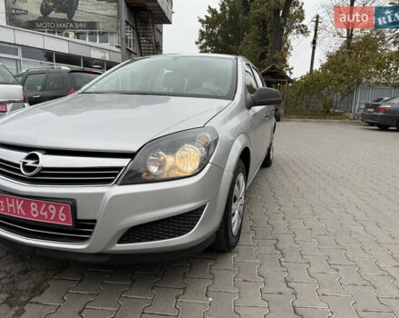 Опель Астра 2010 у Вінниці на Automoto.ua Сірий Опель Астра, об'ємом двигуна 0 л та пробігом 210 тис. км за 5600 $, фото 2 на Automoto.ua