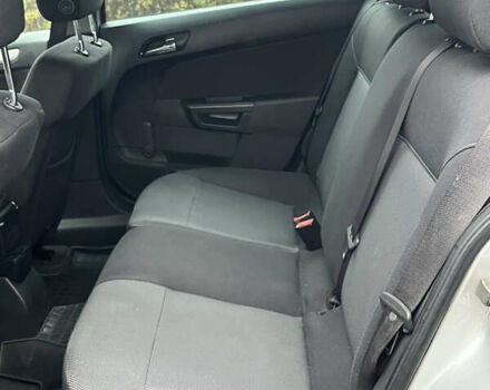 Серый Опель Астра, объемом двигателя 1.6 л и пробегом 253 тыс. км за 4800 $, фото 12 на Automoto.ua