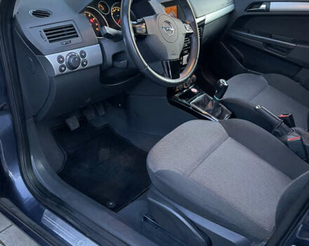 Опель Астра 2010 в Луцке на Automoto.ua Серый Опель Астра, объемом двигателя 0 л и пробегом 257 тыс. км за 6280 $, фото 12 на Automoto.ua