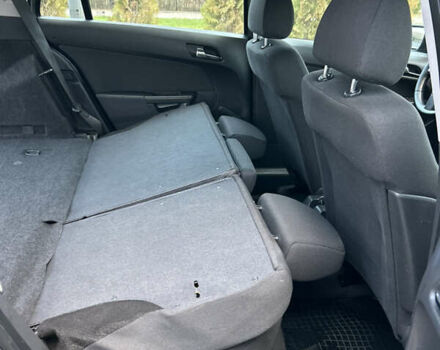 Опель Астра 2010 в Полтаве на Automoto.ua Серый Опель Астра, объемом двигателя 1.6 л и пробегом 143 тыс. км за 6500 $, фото 96 на Automoto.ua