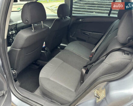 Серый Опель Астра, объемом двигателя 1.6 л и пробегом 209 тыс. км за 6300 $, фото 32 на Automoto.ua