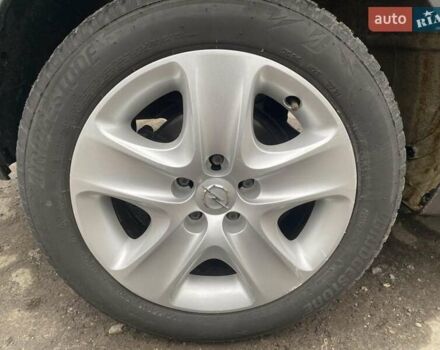 Сірий Опель Астра, об'ємом двигуна 1.4 л та пробігом 307 тис. км за 4700 $, фото 3 на Automoto.ua