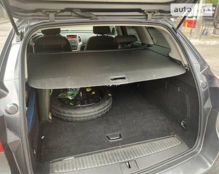 Серый Опель Астра, объемом двигателя 1.4 л и пробегом 230 тыс. км за 7000 $, фото 17 на Automoto.ua