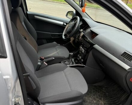 Сірий Опель Астра, об'ємом двигуна 1.6 л та пробігом 177 тис. км за 6700 $, фото 9 на Automoto.ua