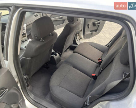 Серый Опель Астра, объемом двигателя 1.6 л и пробегом 231 тыс. км за 4950 $, фото 8 на Automoto.ua