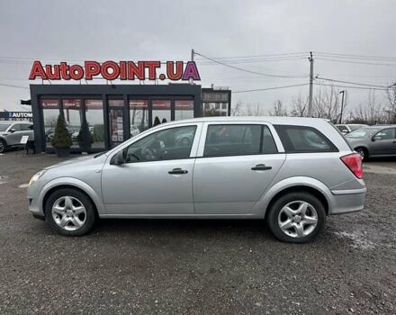 Серый Опель Астра, объемом двигателя 1.7 л и пробегом 252 тыс. км за 3500 $, фото 5 на Automoto.ua