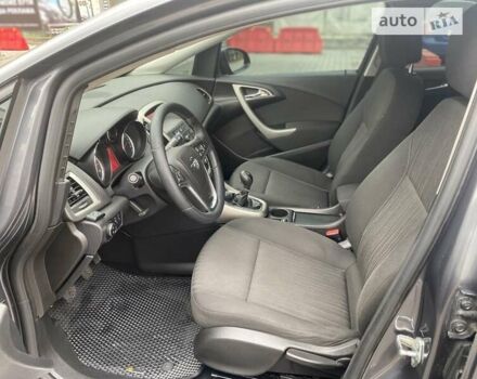 Серый Опель Астра, объемом двигателя 1.4 л и пробегом 230 тыс. км за 7000 $, фото 14 на Automoto.ua