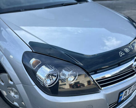Опель Астра 2010 в Калуше на Automoto.ua Серый Опель Астра, объемом двигателя 1.7 л и пробегом 264 тыс. км за 5450 $, фото 1 на Automoto.ua