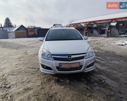 Серый Опель Астра, объемом двигателя 1.6 л и пробегом 189 тыс. км за 5600 $, фото 4 на Automoto.ua