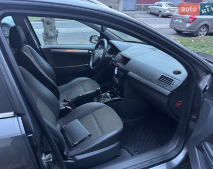 Сірий Опель Астра, об'ємом двигуна 1.69 л та пробігом 293 тис. км за 6350 $, фото 3 на Automoto.ua