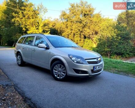 Сірий Опель Астра, об'ємом двигуна 1.4 л та пробігом 173 тис. км за 4800 $, фото 21 на Automoto.ua