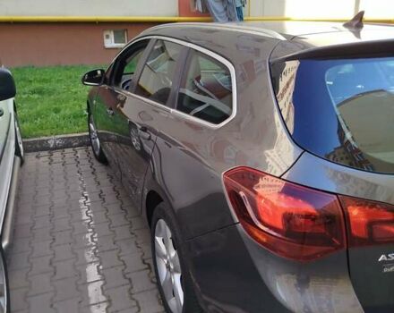 Опель Астра 2010 в Хмельницком на Automoto.ua Серый Опель Астра, объемом двигателя 1.4 л и пробегом 168 тыс. км за 7650 $, фото 5 на Automoto.ua