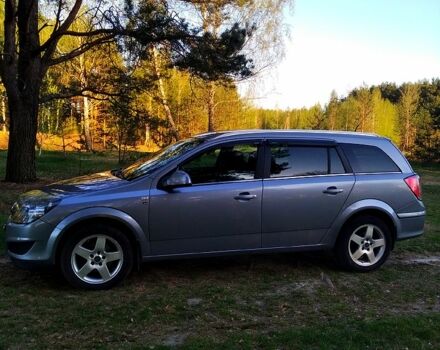 Сірий Опель Астра, об'ємом двигуна 17 л та пробігом 288 тис. км за 5200 $, фото 4 на Automoto.ua