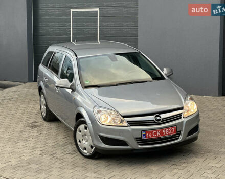 Серый Опель Астра, объемом двигателя 1.6 л и пробегом 224 тыс. км за 5500 $, фото 14 на Automoto.ua