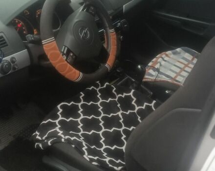 Сірий Опель Астра, об'ємом двигуна 1.4 л та пробігом 220 тис. км за 5200 $, фото 2 на Automoto.ua