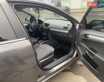 Сірий Опель Астра, об'ємом двигуна 1.4 л та пробігом 307 тис. км за 4700 $, фото 10 на Automoto.ua